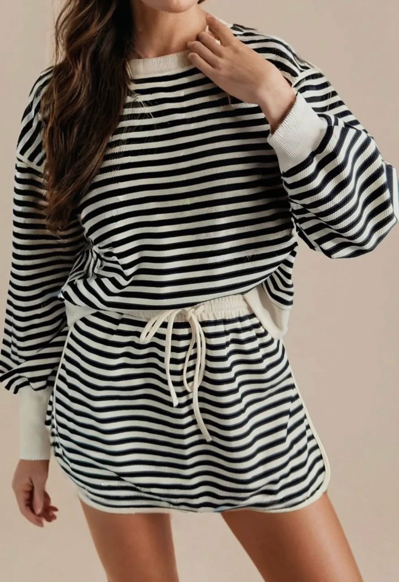 Cozy Haven Stripped Set {Black}