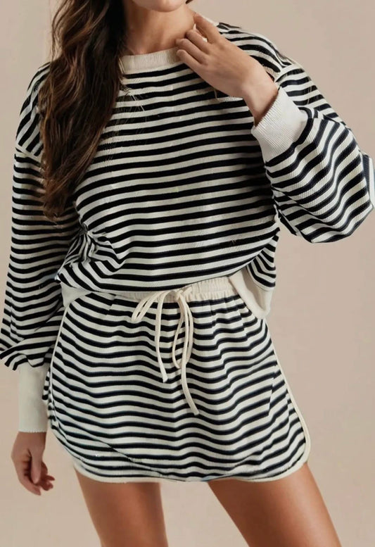 Cozy Haven Stripped Set {Black}